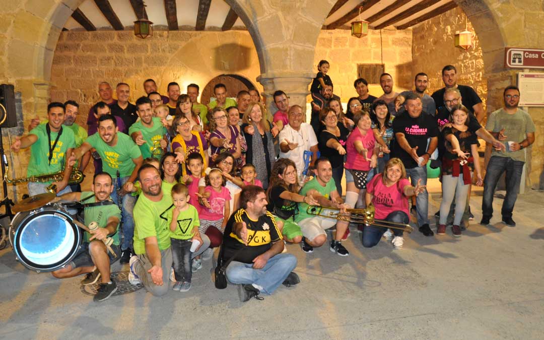 Al finalizar hubo una gran foto de familia con muchos exalumnos del CRIET