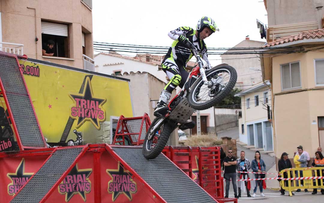 El Trial Show ha sido una novedad en las fiestas de Alcorisa de este año. // Esther Icart