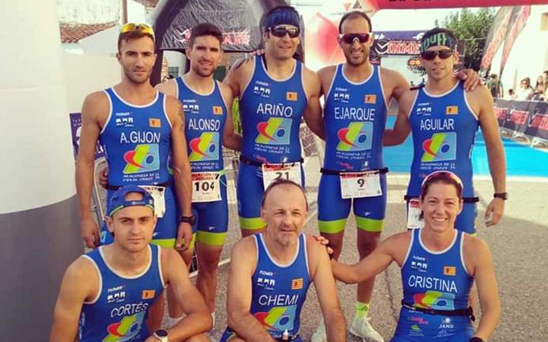 El equipo del AOC Tragamilas que participó en la cita que se celebró en Alfajarín