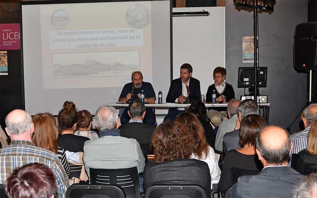 Inauguración de las III Jornadas del CEAR en Alcañiz./ Paco Climent