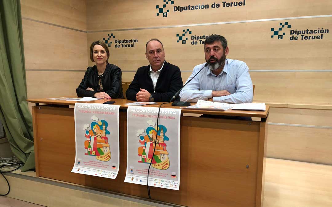 Romina Formento, Miguel Iranzo y Antonio Pérez, en la presentación de la Feria de Alcorisa en la Diputación de Teruel. / DPT