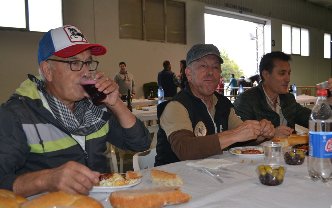 Al encuentro asistieron alcañizanos y vecinos de distintas comarcas
