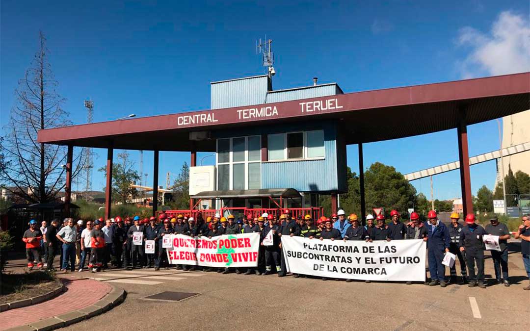 Los trabajadores de la Central Térmica de Andorra paran por la España vaciada. Andorra perdió 166 habitantes entre 2017 y 2018.