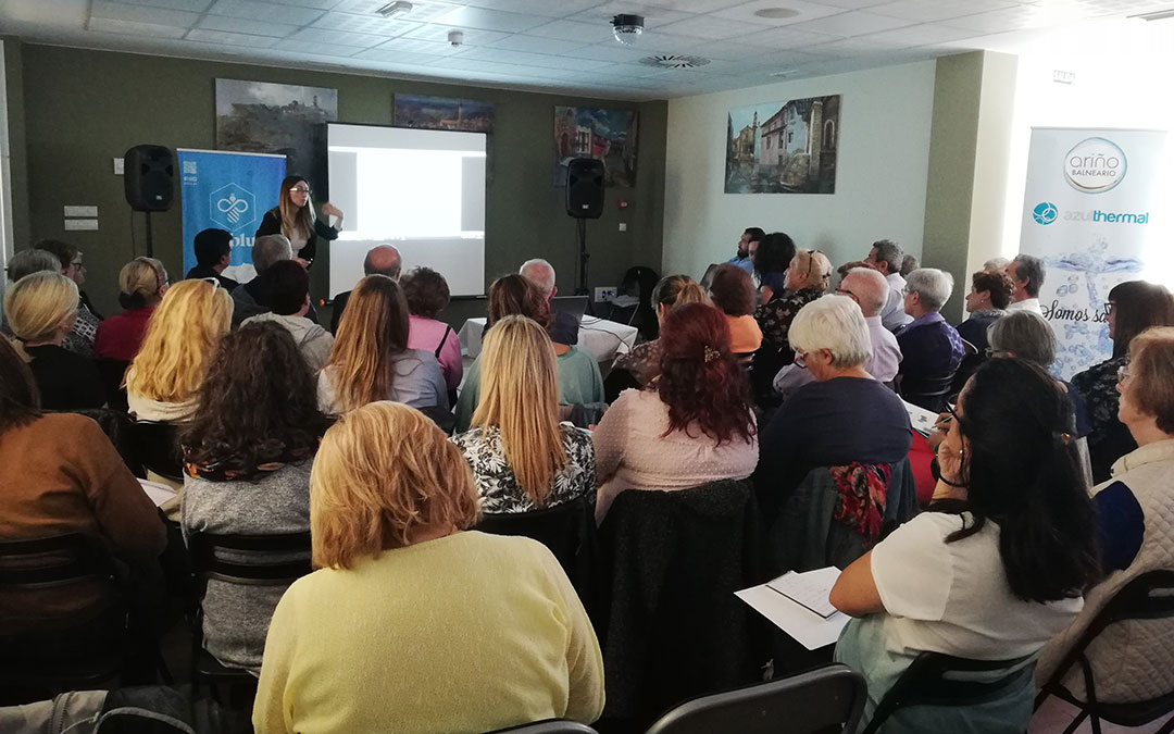 Cerca de 70 personas asistieron a esta serie de conferencias sobre salud cardiovascular./ Twitter Balneario de Ariño