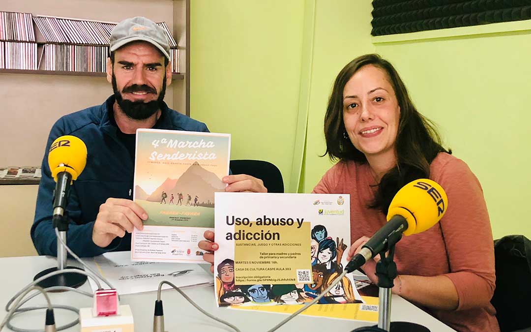 Guillem Fidel y Elia Corral, técnicos de Deportes y Juventud de la Comarca del Bajo Aragón-Caspe.