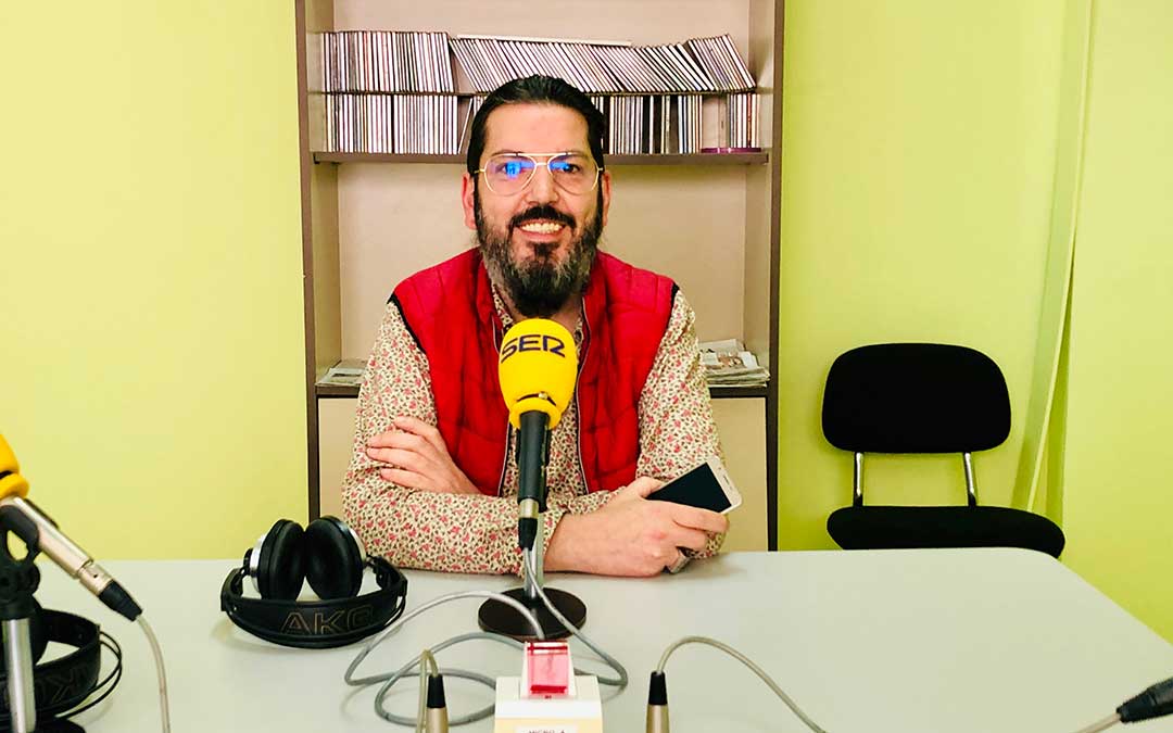 Pedro Palacios es presidente de la Asociación Historica Vestimentum.