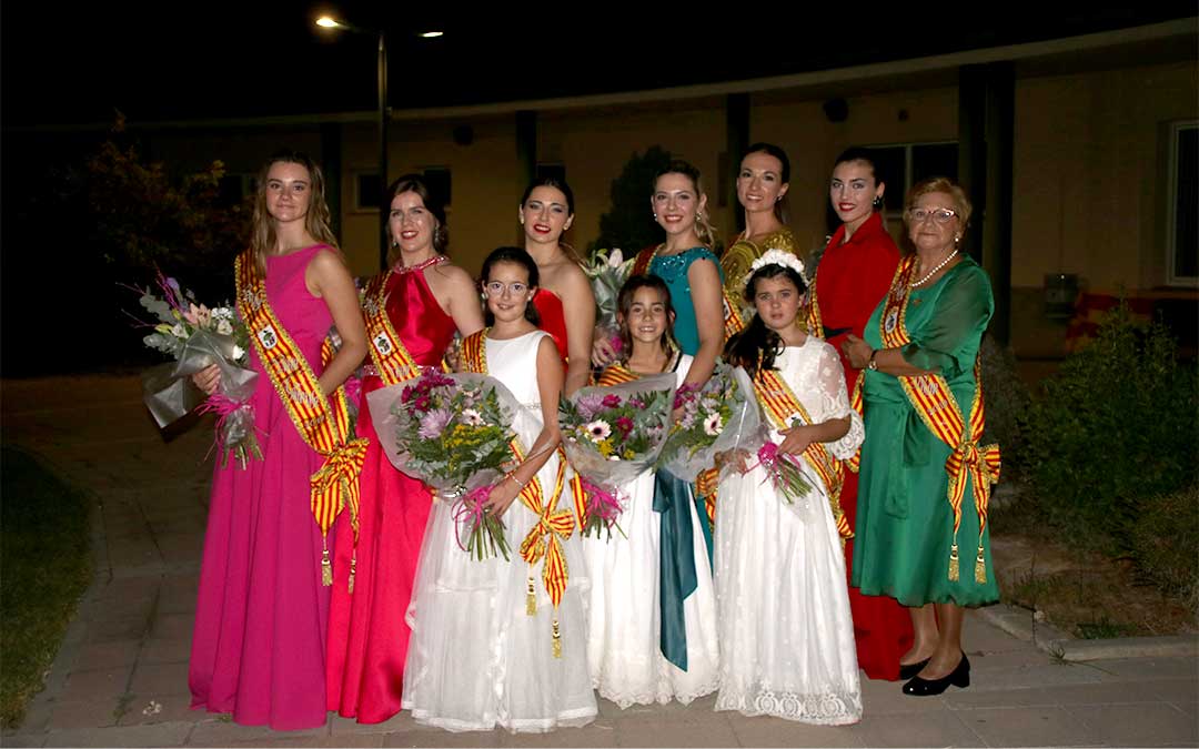 Las reinas de las fiestas en honor a la Virgen del Pilar serán las protagonistas en muchos de los actos del extenso programa festivo pensado para todas las edades./ Adrián Monserrate