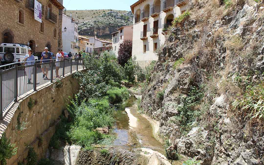 rio guadalopillo molinos