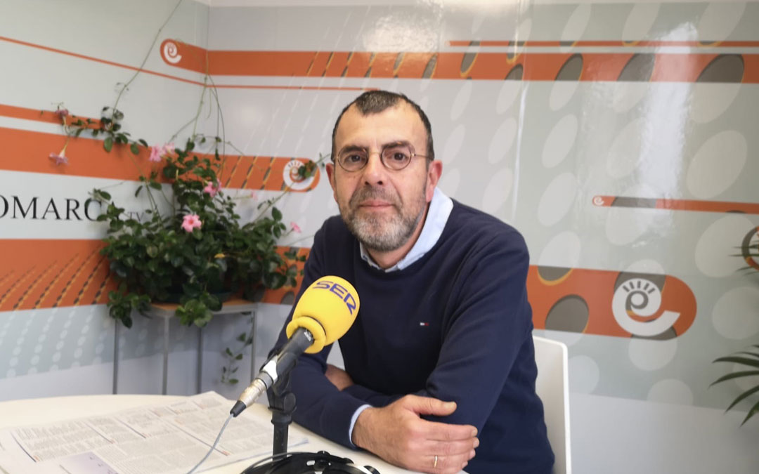 El librero alcañizano Miguel Ibáñez