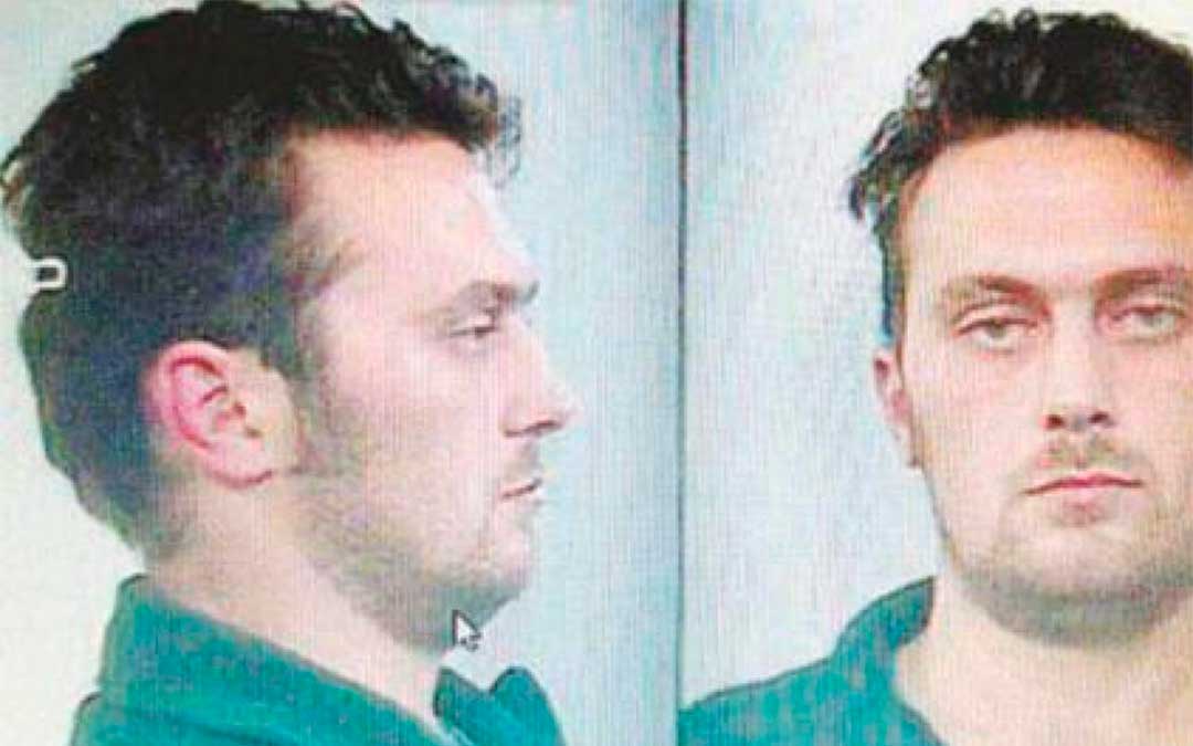 Norber Feher, Igor el Ruso, en su fotografía tras la detención por la Guardia Civil después del triple crimen en Andorra./ Heraldo