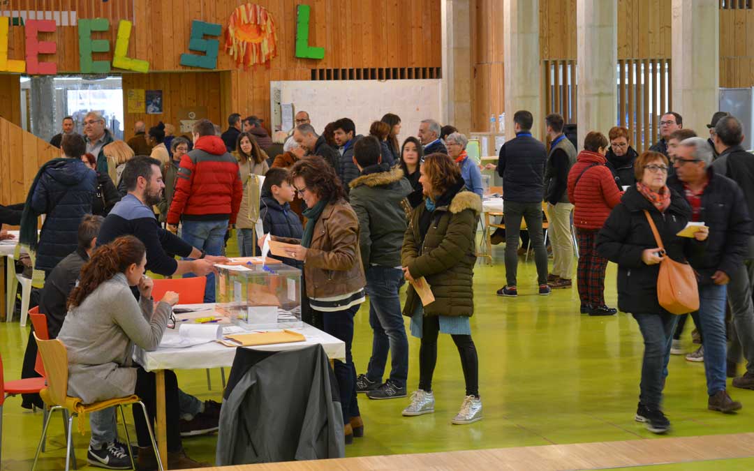 Votaciones este domingo al mediodía en Alcañiz / I. Marinescu