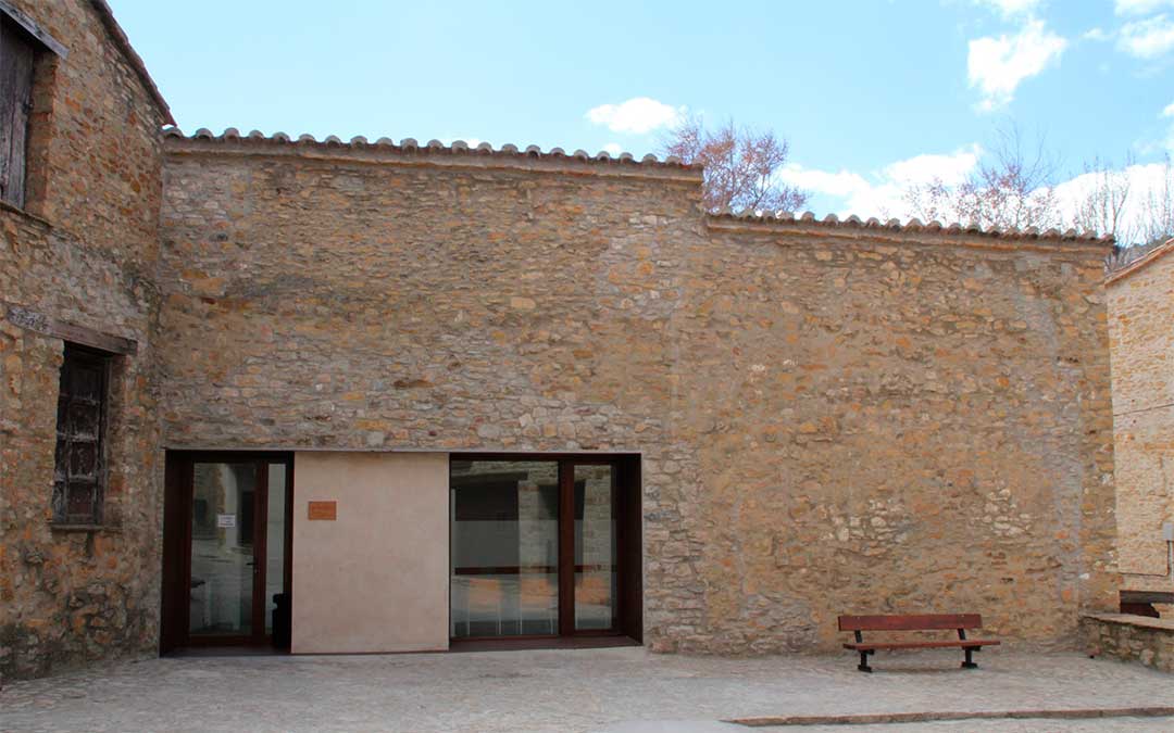 Consultorio médico de La Iglesuela del Cid.