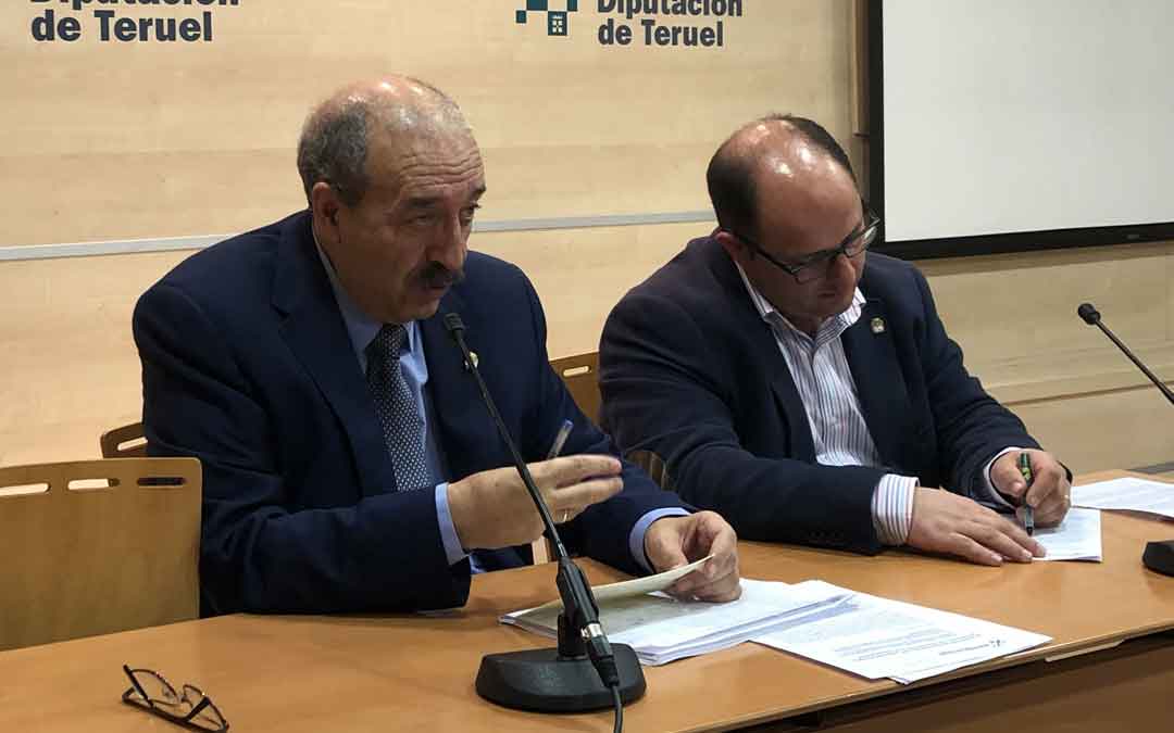 Rando e Izquierdo ayer durante la rueda de prensa/dpt