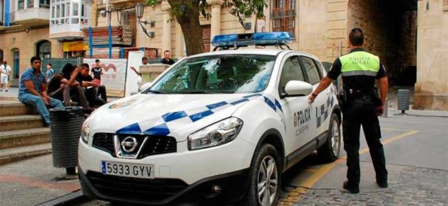 Imagen de archivo: Policía Local de Caspe.