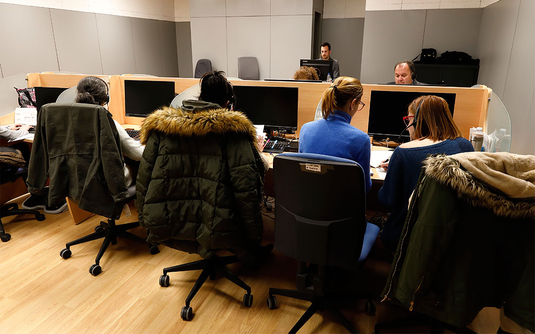 El equipo de trabajo del IASS se ha dotado de 52 técnicos teleoperadores./ DGA