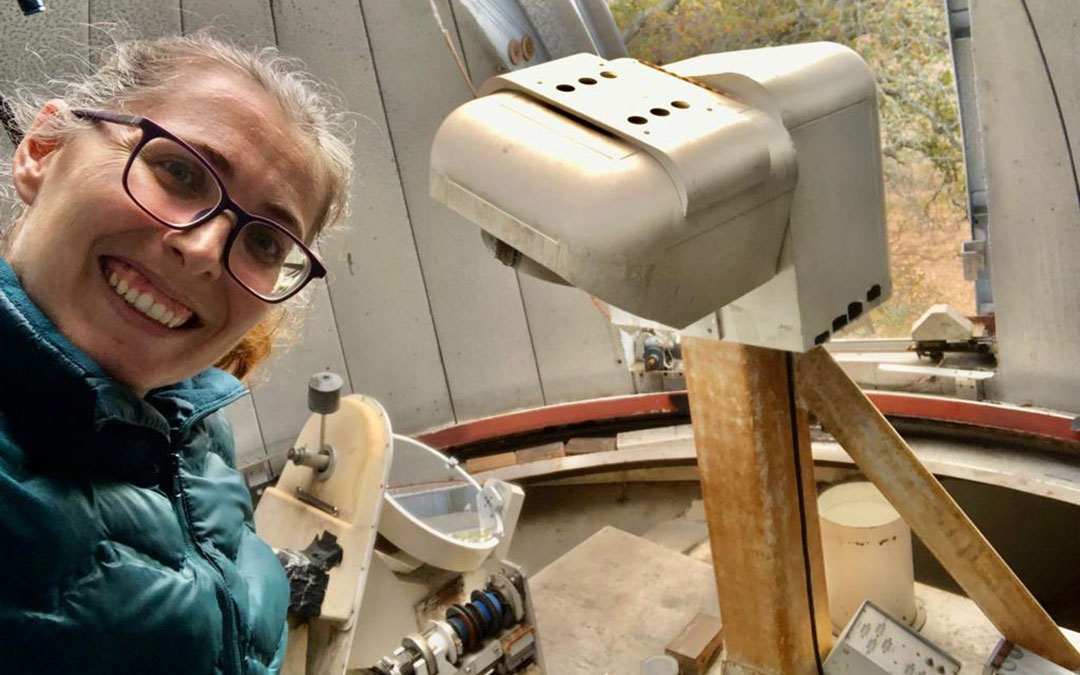 Ana Belén Griñón en el telescopio solar de la Universidad de Stanford./ A.B.G.