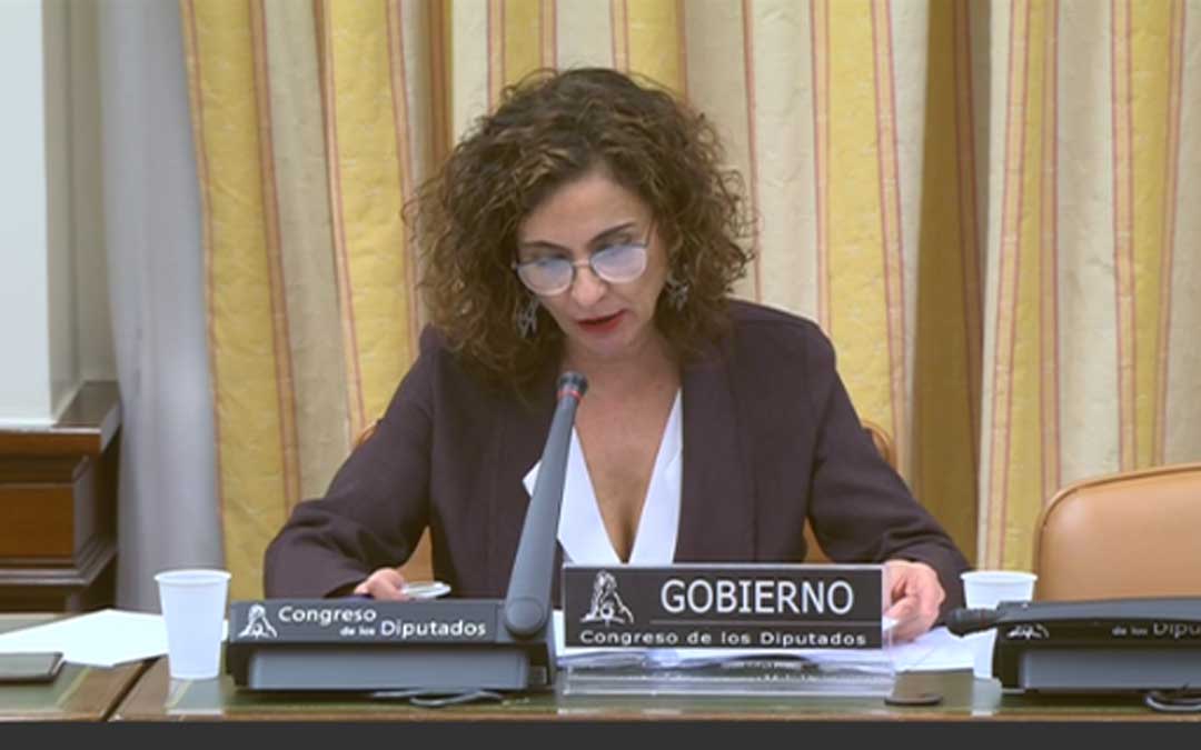 La ministra Montero en el Congreso
