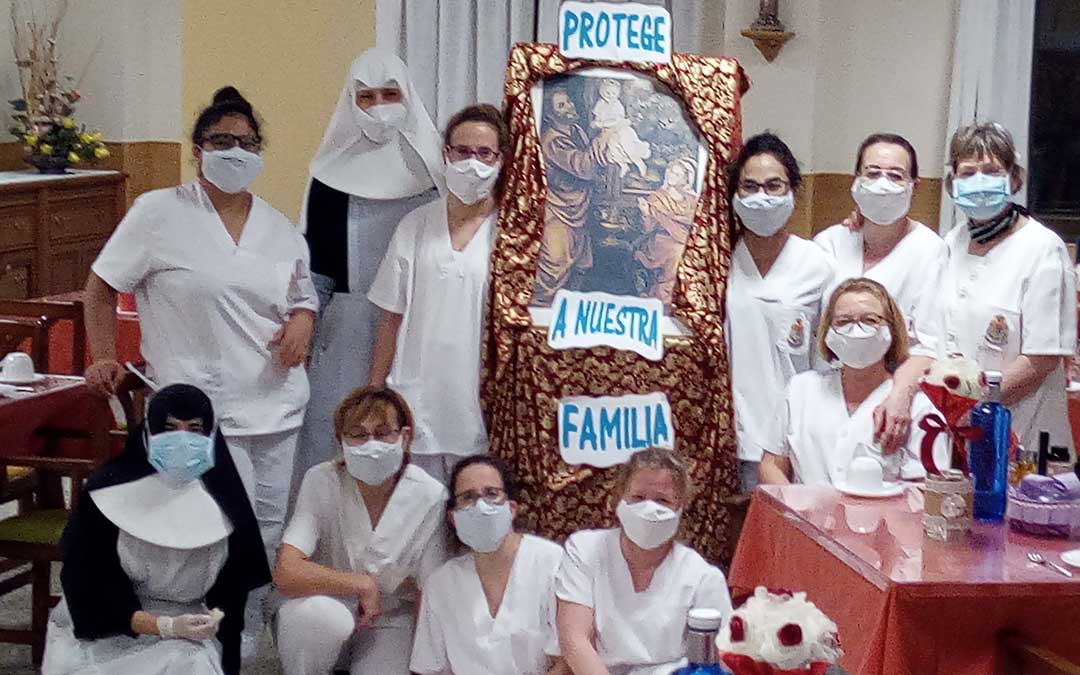 Imagen del interior del Hogar Santo Ángel de Alcañiz durante el confinamiento por la pandemia./ Hogar Santo Ángel