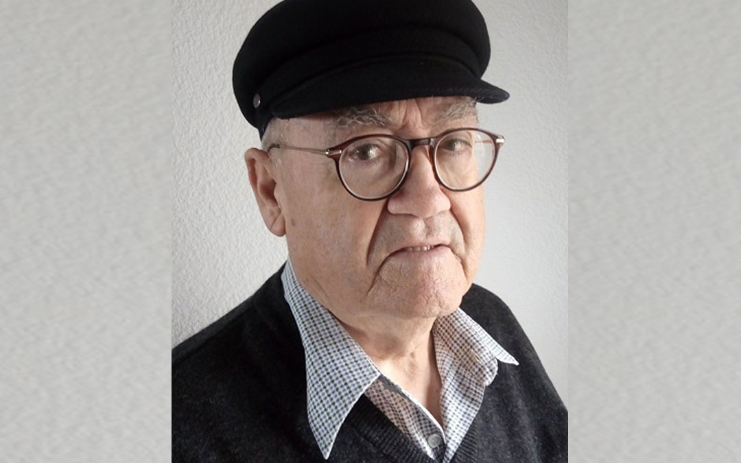El albalatino Laureano Molina comenzó a escribir su blog en enero de 2016./ L.C.