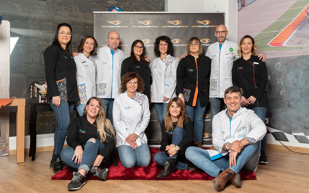 Los profesionales de Óptica Bajo Aragón se han formado durante el confinamiento para poder seguir ayudando adaptados a las nuevas circunstancias./ Óptica Bajo Aragón