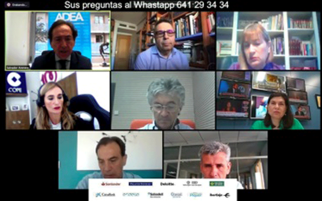 Imagen del primer foro 'ADEA Conecta' con la participación de varios medios de comunicación./ADEA