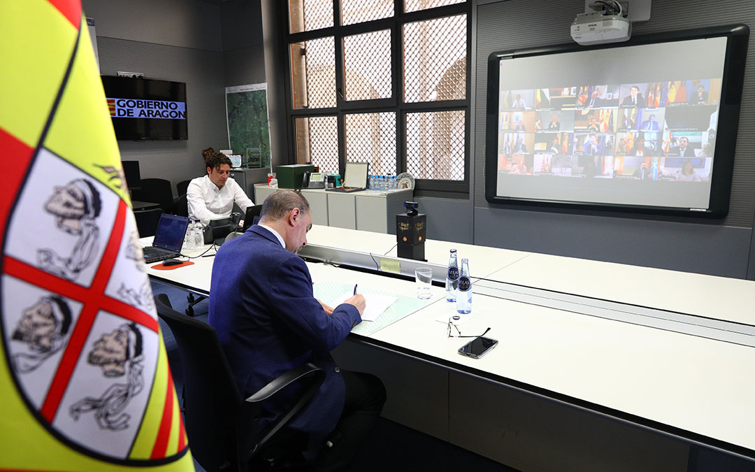 Lambán este domingo en la videoconferencia con el presidente