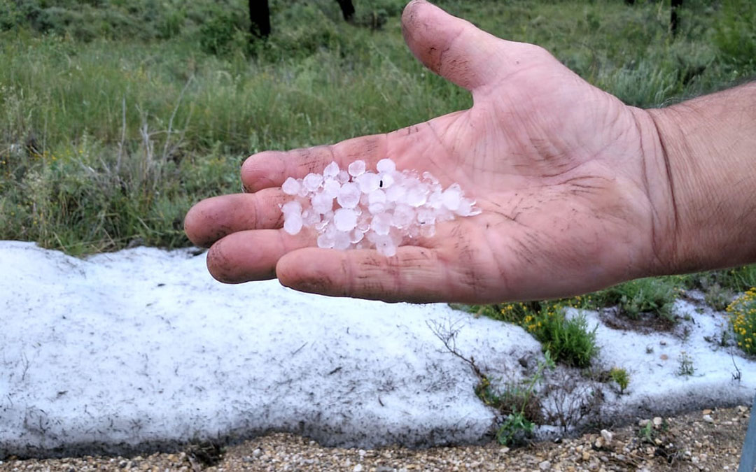 Granizo caído este domingo en Cuevas de Cañart