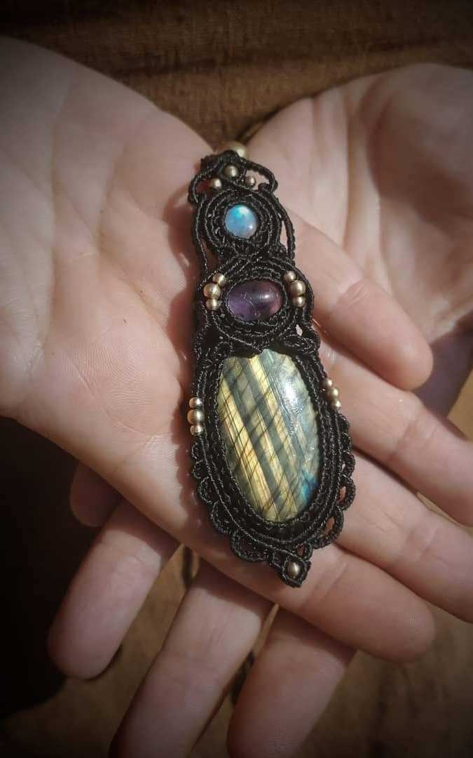 Detalle de una de las creaciones. / Nudo y Pincel