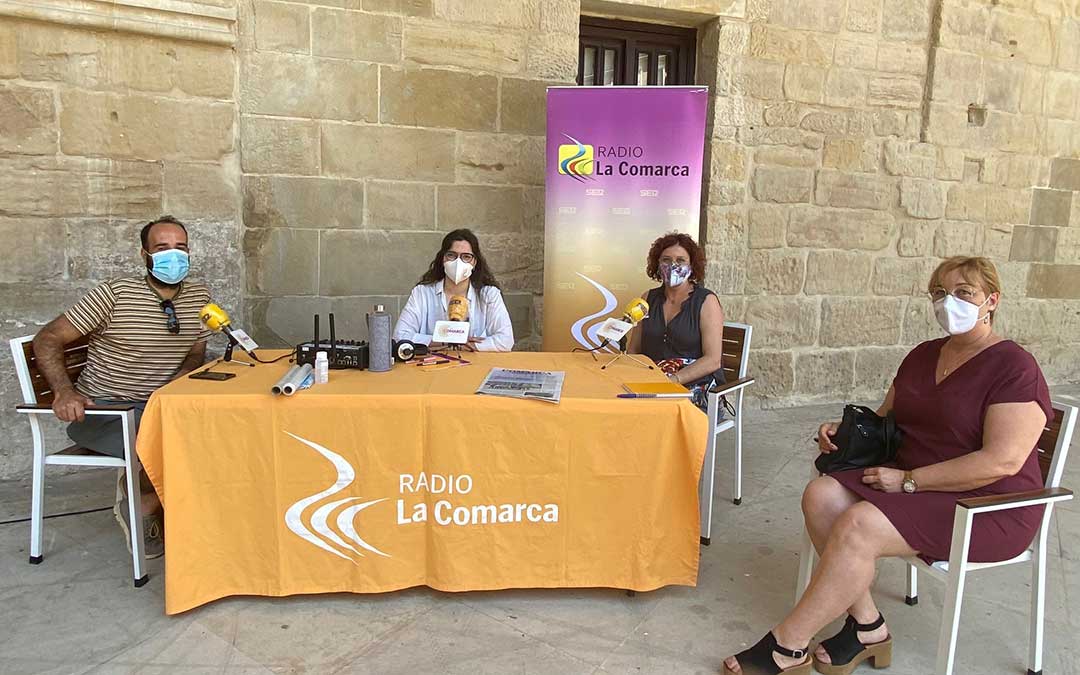 Invitados al programa especial sobre el Centro Comercial Abierto Alcañiz Detiendas./ L.C.