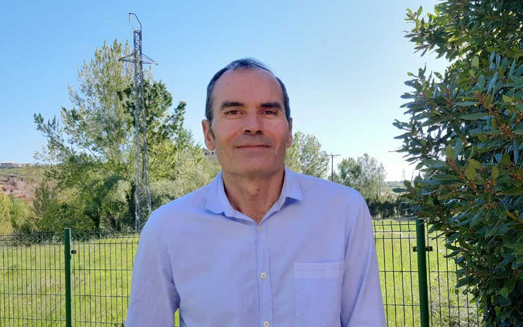 Ignacio Belanche, deja de ser el director del IES Matarraña./LA COMARCA