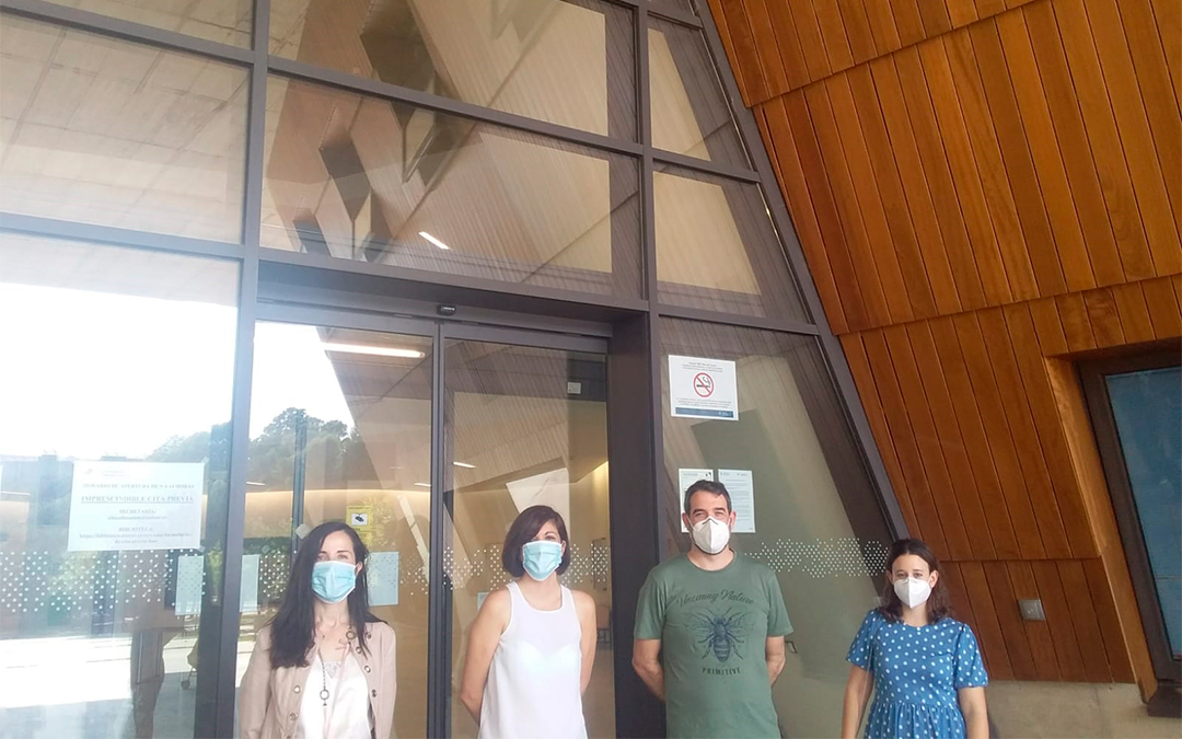 De izquierda a derecha: Alberto Quílez y Alejandra Cortés (arriba) y Tatiana Iñiguez y Raquel Lozano (abajo)./ Unizar