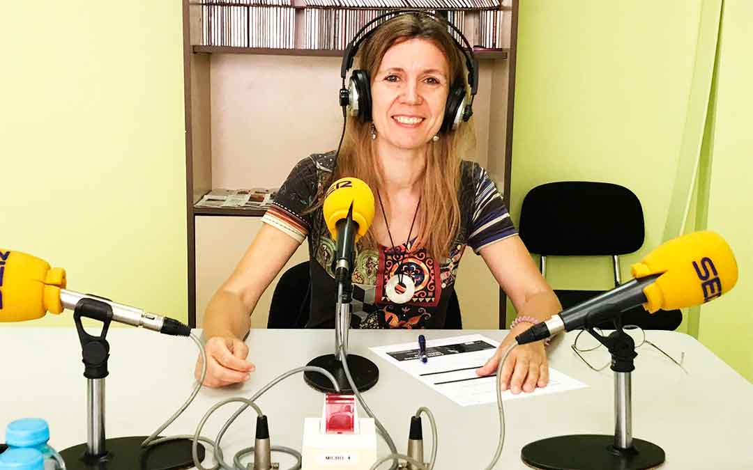 Merche Catalán es secretaria de la delegación de UNED Caspe