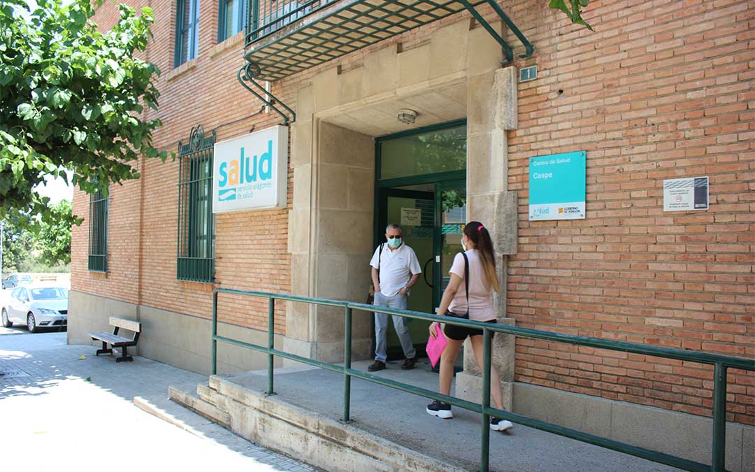 Centro de Salud de Caspe./ L. Castel