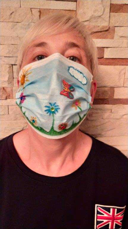 Una de las mascarillas ganadoras del concurso del Ayuntamiento de Caspe.