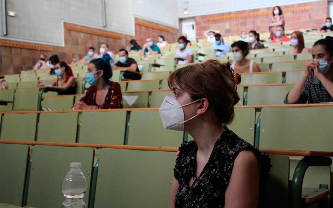 Los mayores de 25 y 45 años realizan la Evau./ Universidad de Zaragoza