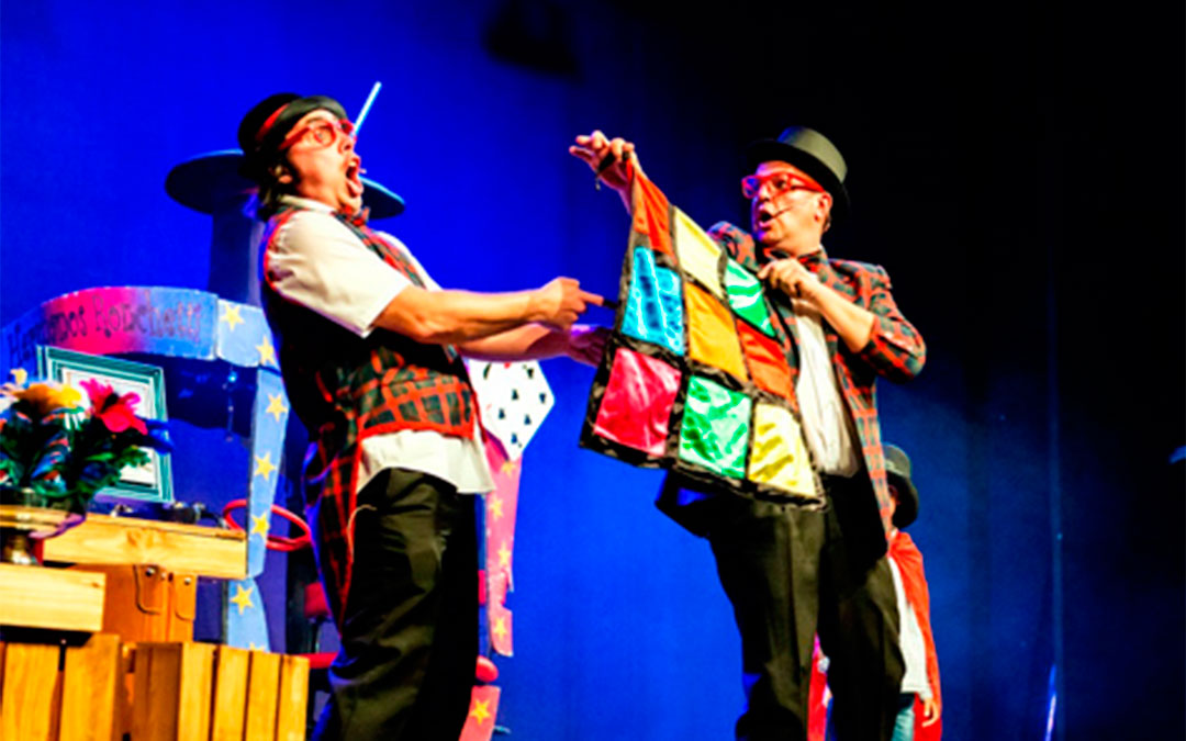 Espectáculo familiar de magia, teatro y humor de los Hermanos Ronchetti./ L.C.