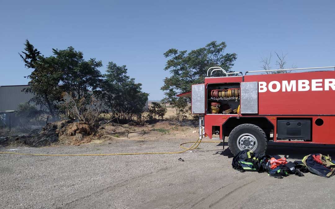 Incendio este sábado por la mañana en Azaila / Diputación de Teruel