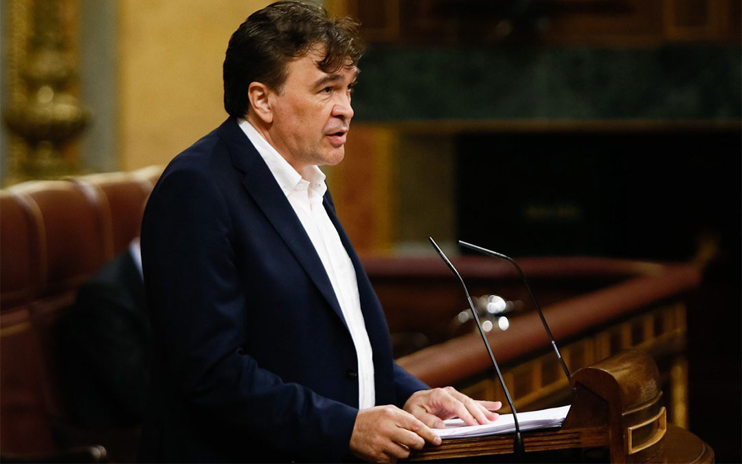 Foto de archivo. El diputado de Teruel Existe, Tomas Guitarte./ Teruel Existe