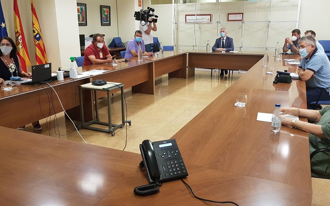 Reunión entre el consejero Olona y las organizaciones agrarias. / DGA