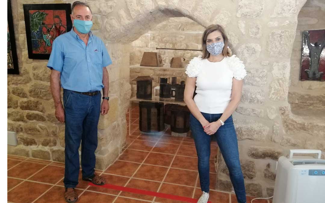 La alcaldesa, Carlota Núñez y el concejal de Cultura José Manuel Anguera