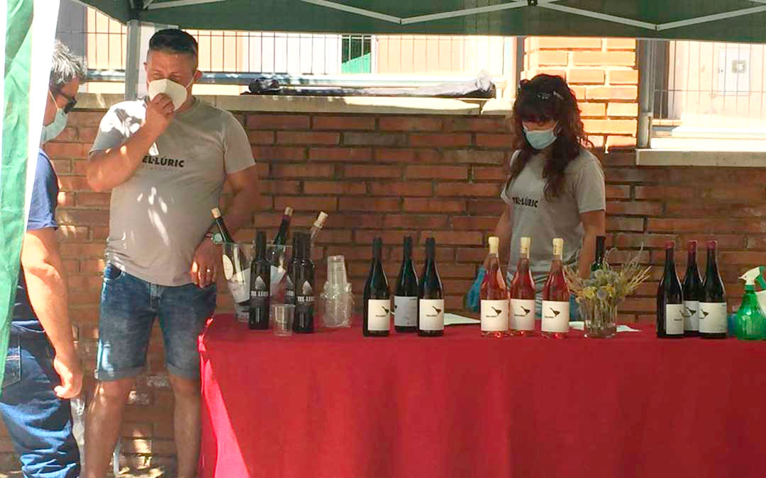Demeter de Tastavins fue uno de los productores que se dio cita el domingo./ L.C.