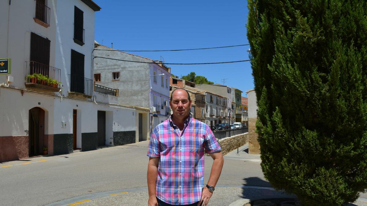 El alcalde de Chiprana es Javier Nicolás.