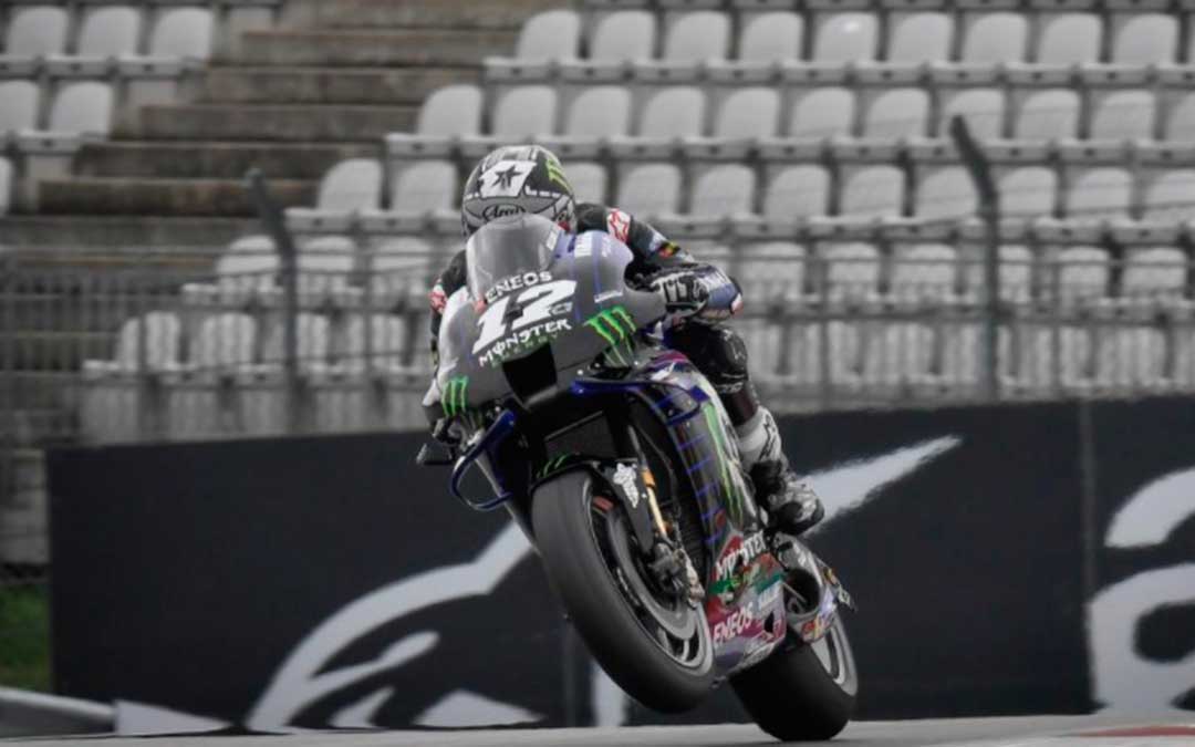 Viñales logra la primera 'pole' española