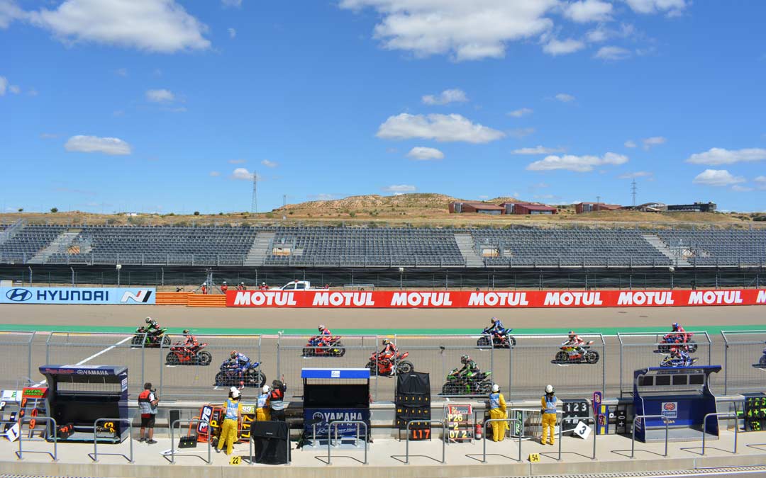 Gradas vacías este fin de semana en el último mundial de Superbikes en Motorland./I.M.