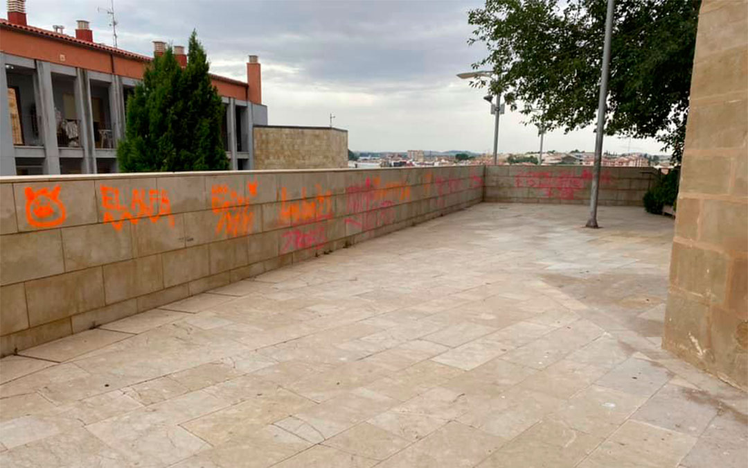 Pintadas en Alcañiz./ L.C.