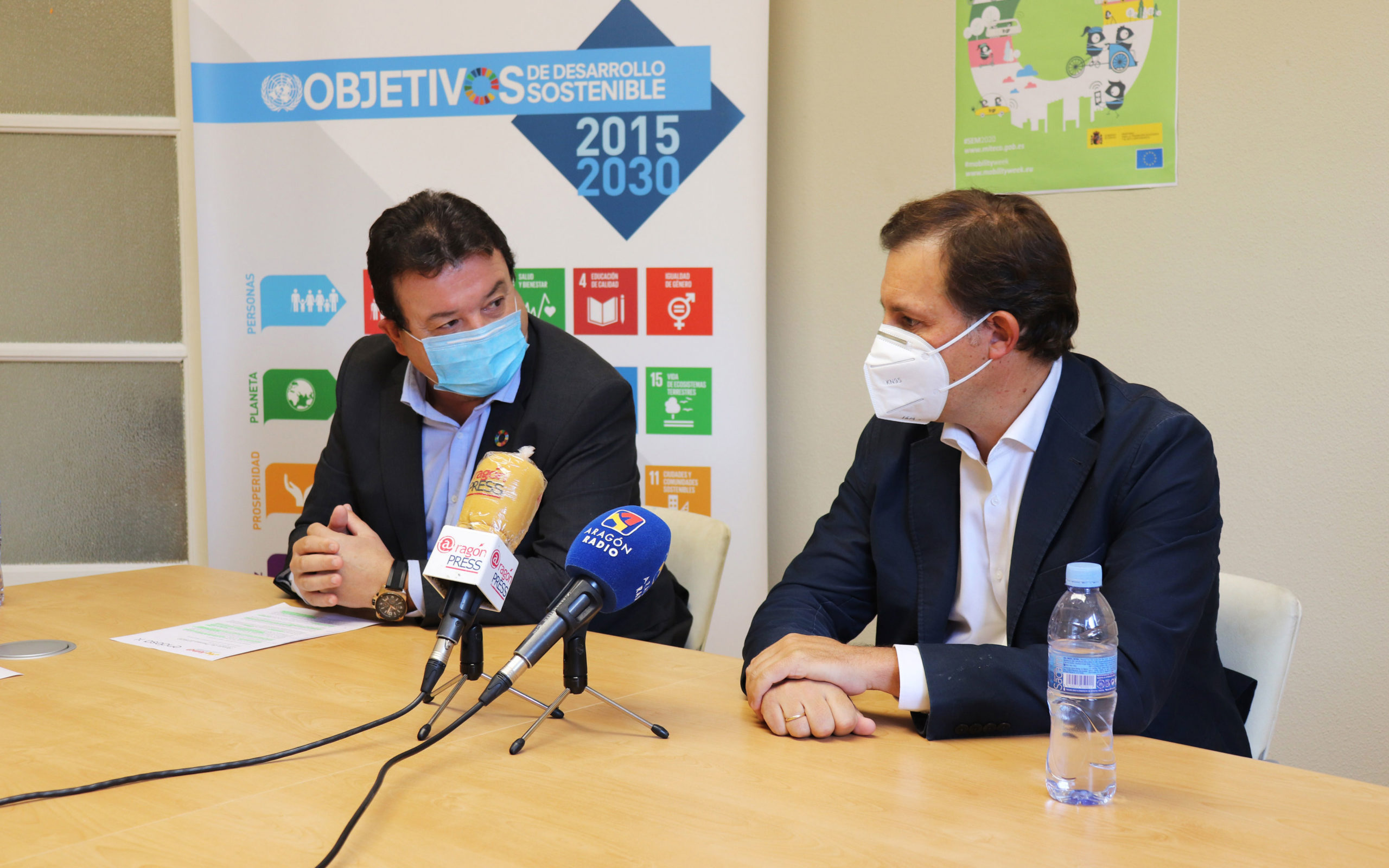 El presidente de la FAMC, Luis Zubieta, y el director del Plan de Infraestructuras de Endesa X, Manuel Muñoz.