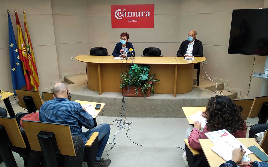 el nuevo servicio de “ Búsqueda de clientes y proveedores en el mercado nacional e internacional”
