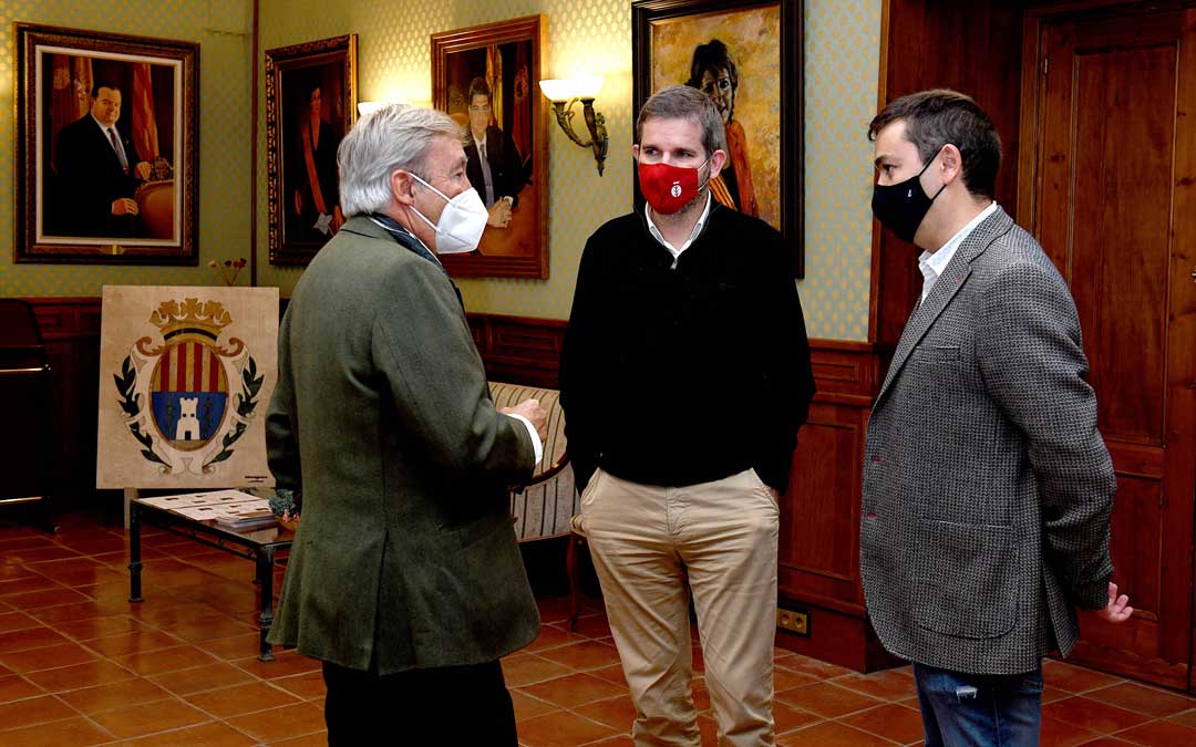 Firma del convenio entre el Ayuntamiento de Alcañiz y Enefgy para reforestación