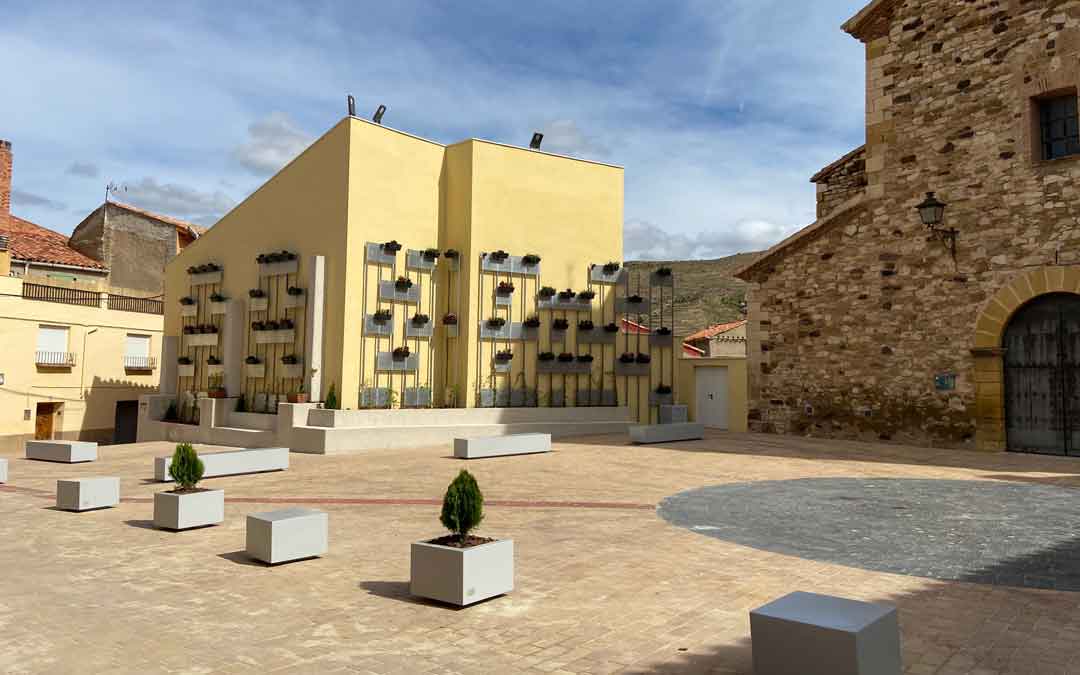 Aspecto de la plaza de Estercuel / Alicia Martín
