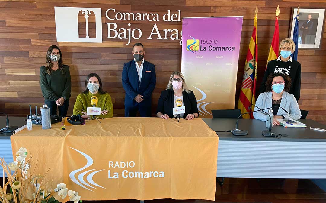 Invitados al programa especial emitido desde la sede de la Comarca del Bajo Aragón./ L.C.